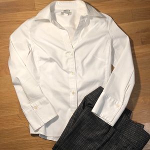 Banana Republic Factory Button down blouse